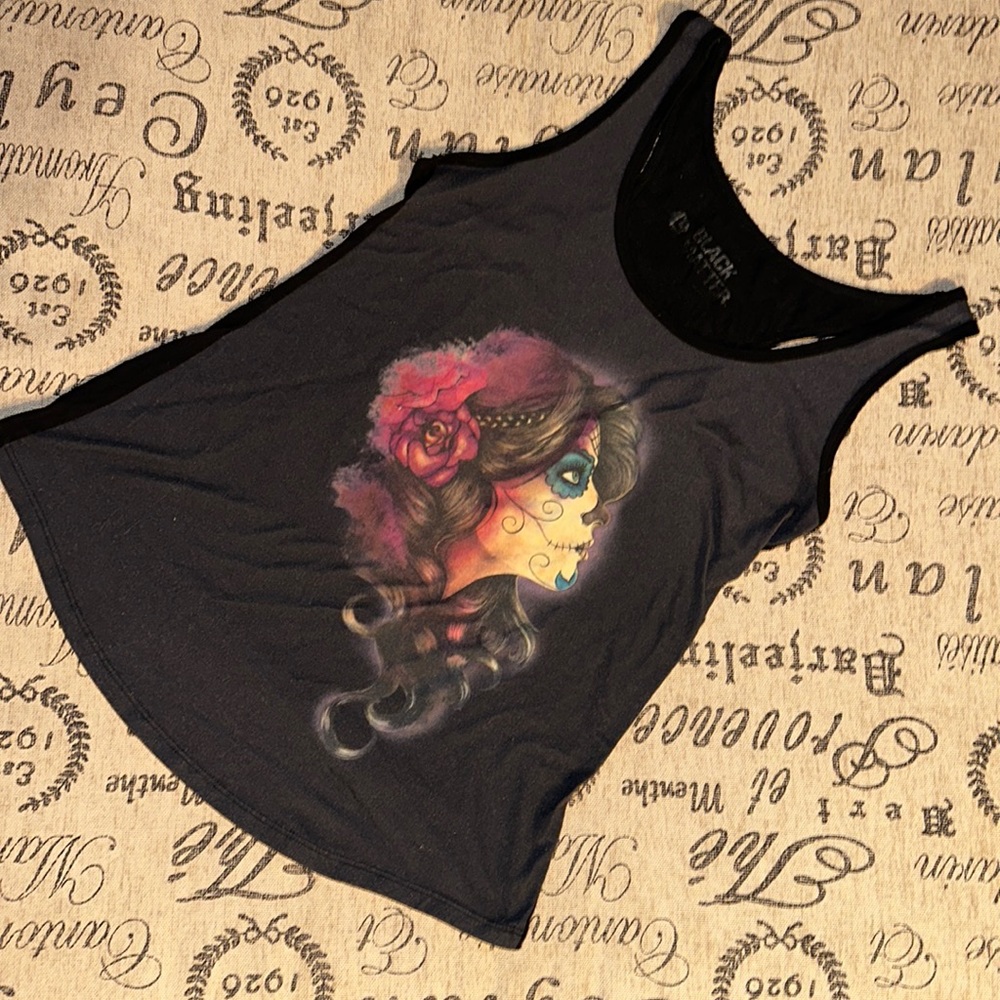 Gray and black day of the dead tank